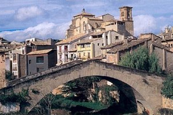 330px-Puente_Estella