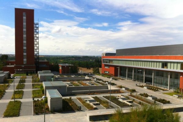 Facultad_de_Geografía_e_Historia_de_la_UCM_5