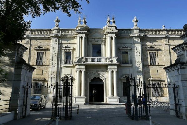 universidad-sevilla-rectorado-U21861628371EGc-1200x630@abc